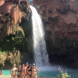 Meet your Posher, Mindy sue